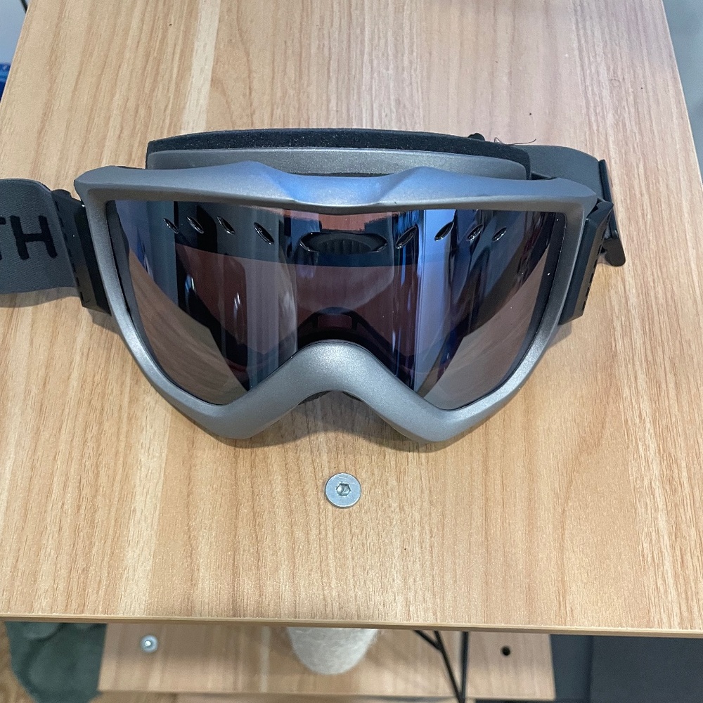 SMITH GOGGLES